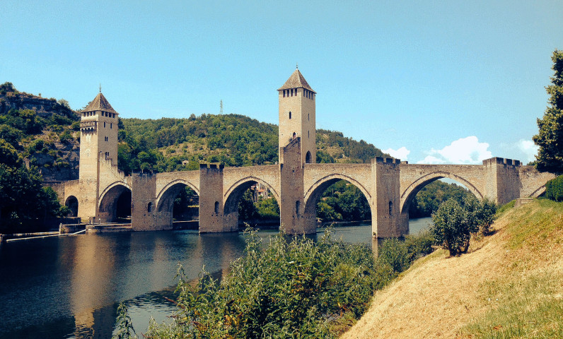 Le Pont Valentré © Lot Tourisme A. Druine 140611-140745.jpg