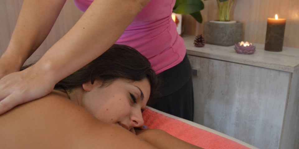 massages-spa-camping-espace-bien-etre-dordogne-valléé.jpg