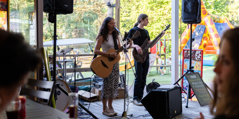 concert-apero-animation-soir-camping-dordogne-vallee.jpg