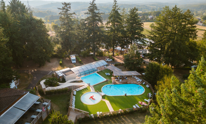 piscine-espace-aquatic-camping-dordogne-vallee.jpg